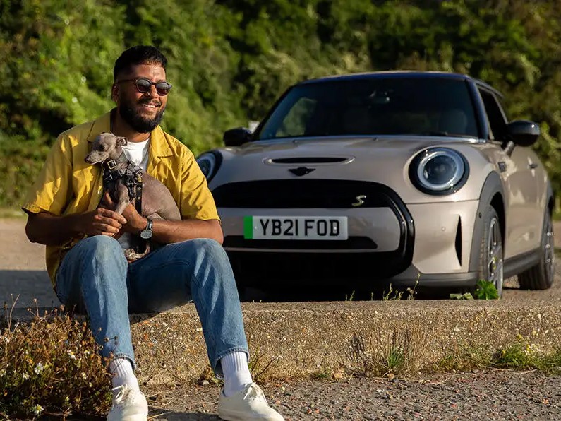 MINI Electromobility - charging - Monwar story